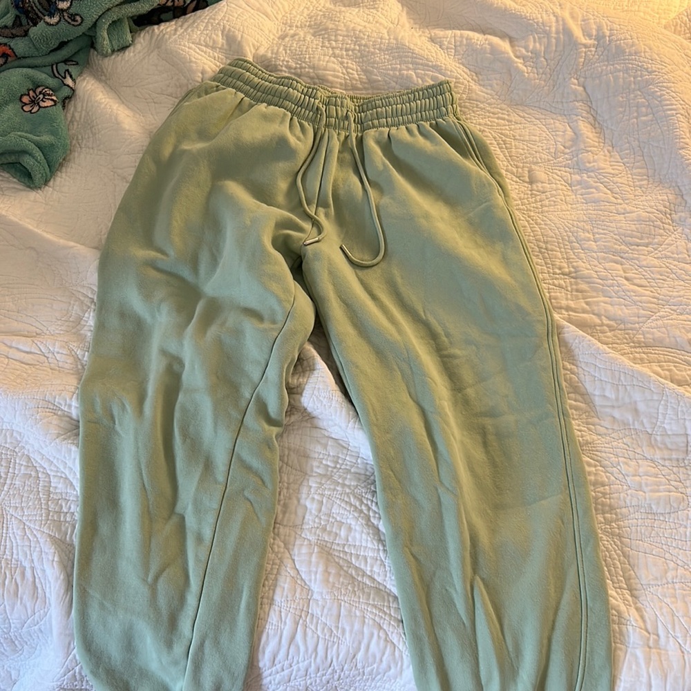 H&M light green sweatpants